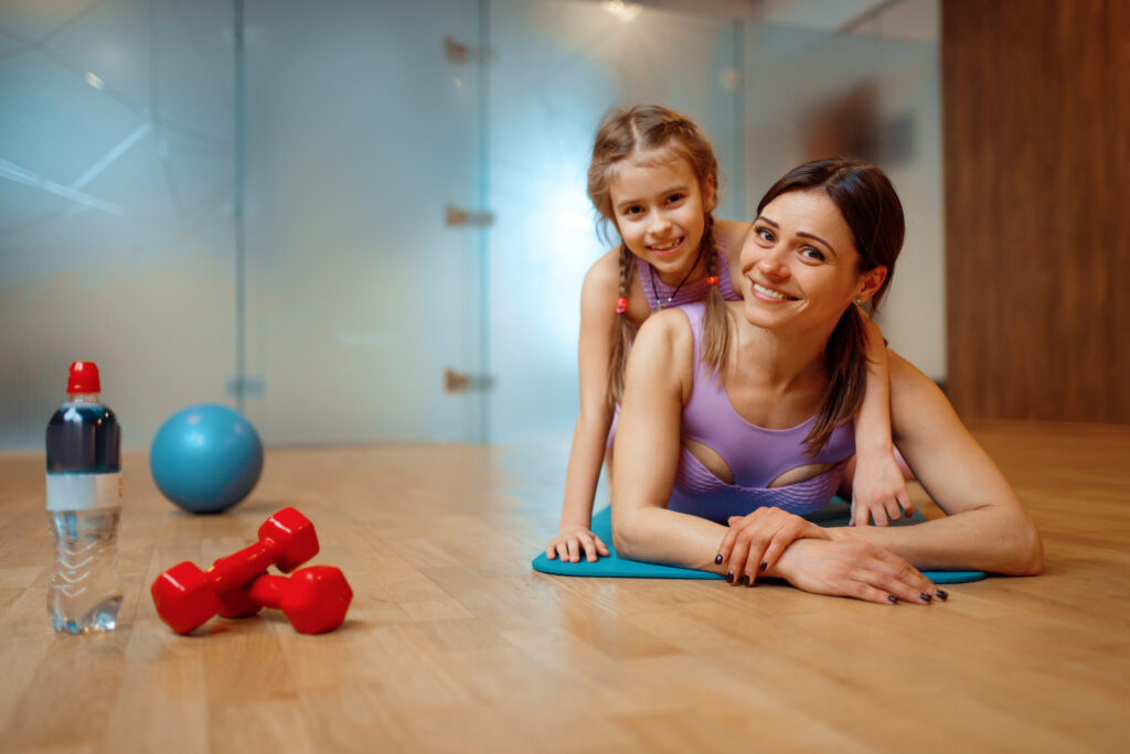 treinar com filhos pequenos no ginásio